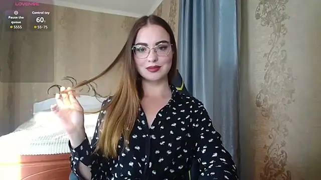 Snapshot of Leila_Kissyu chatting on 29, 5, 2026 Leila Kissyu online show from 29, 5, 2026