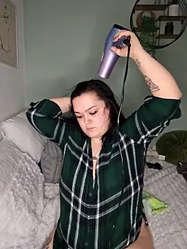 Saucy-Serenity online show from 22, 2, 2026