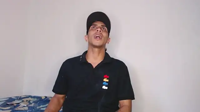 Monkey uchiha777 online show from 18, 12, 2025