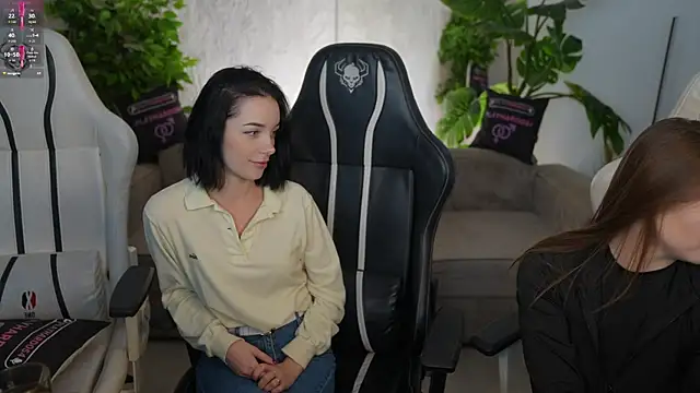 Billie054 online show from 17, 11, 2025