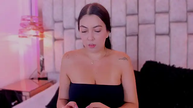 Snapshot of MaddyCrofft chatting on 30, 3, 2026 MaddyCrofft online show from 30, 3, 2026