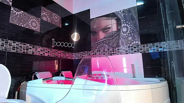 Small Hot19 online show from 29, 10, 2025