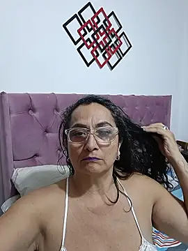 AlessandraLeroy online show from 17, 1, 2026