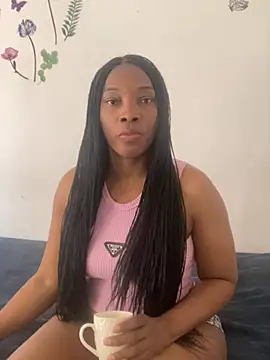 Nahomy gree online show from 4, 2, 2026