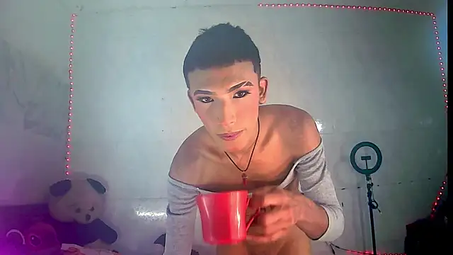 KimberlyXtreme online show from 23, 12, 2025