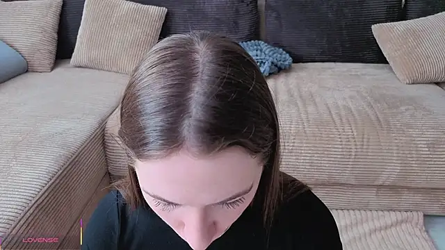 Snapshot of Kira_mindnes chatting on 19, 4, 2026 Kira mindnes online show from 19, 4, 2026
