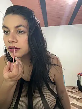 Snapshot of roldanmary chatting on 9, 2, 2026 roldanmary online show from 9, 2, 2026