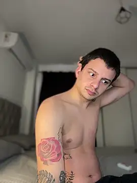 Snapshot of CarinaRose chatting on 23, 6, 2026 CarinaRose online show from 23, 6, 2026