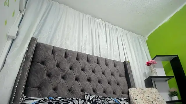 ANA-BULLOCK- online show from 10, 9, 2025