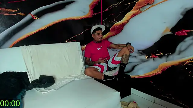 hot dirty paradise 66 online show from 27, 3, 2026