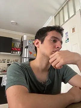 Thiagobb7 online show from 15, 10, 2025