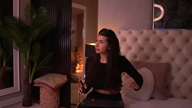 Snapshot of TanyaVonDe chatting on 14, 3, 2026 TanyaVonDe online show from 14, 3, 2026