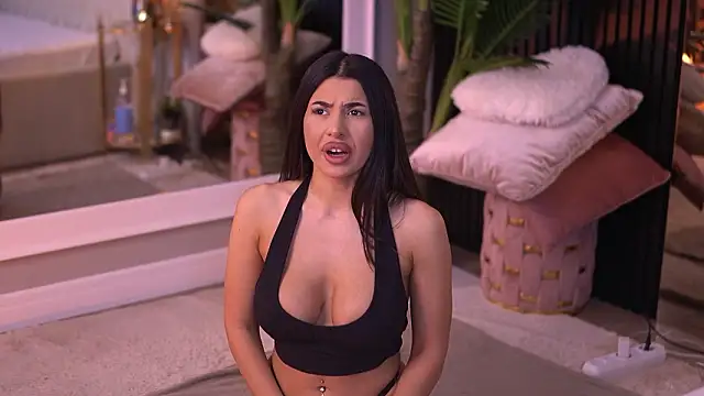 Snapshot of TanyaVonDe chatting on 16, 3, 2026 TanyaVonDe online show from 16, 3, 2026