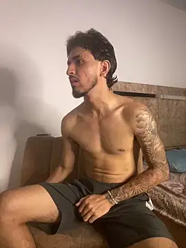 Snapshot of Zayn_kane chatting on 8, 5, 2026 Zayn kane online show from 8, 5, 2026