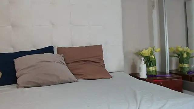 willow smitt online show from 12, 1, 2026