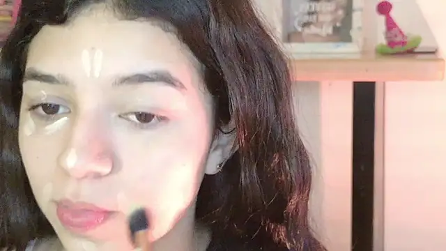 Snapshot of eva_sin18 chatting on 7, 6, 2026 eva sin18 online show from 7, 6, 2026