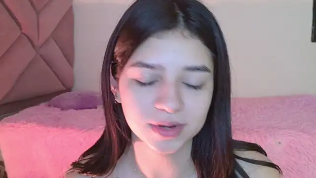 Snapshot of eva_sin18 chatting on 24, 6, 2026 eva sin18 online show from 24, 6, 2026