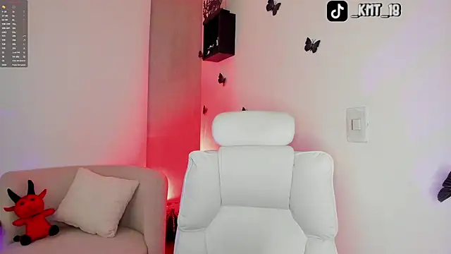 Kendramillerr 1 online show from 4, 10, 2025