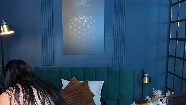 Snapshot of roxy_hell chatting on 7, 1, 2026 roxy hell online show from 7, 1, 2026