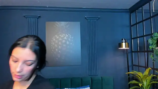 Snapshot of roxy_hell chatting on 7, 2, 2026 roxy hell online show from 7, 2, 2026