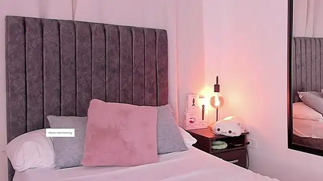 Tefy-Rose online show from 6, 11, 2025