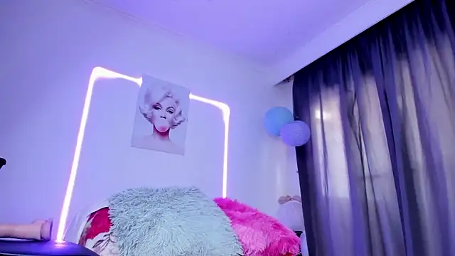 Snapshot of sweet_cinamon chatting on 14, 2, 2026 sweet cinamon online show from 14, 2, 2026