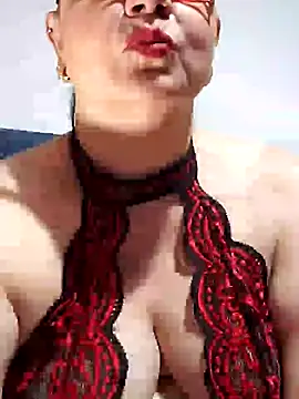 Snapshot of michellrodriguez chatting on 5, 2, 2026 michellrodriguez online show from 5, 2, 2026