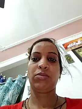 Snapshot of Hotty-Nidhi chatting on 11, 6, 2026 Hotty-Nidhi online show from 11, 6, 2026