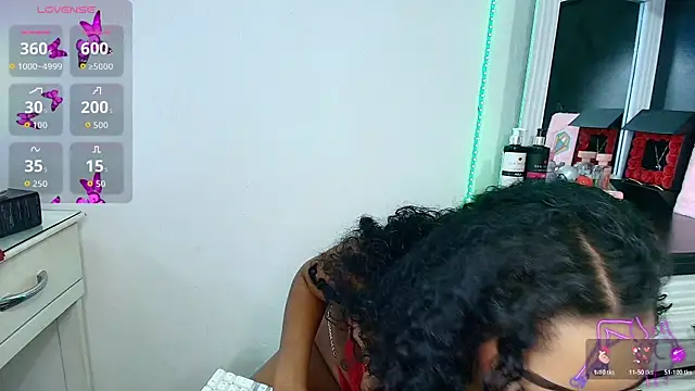 charlotte walker1 online show from 2, 12, 2025