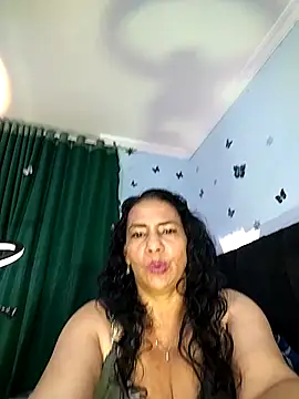 AlexaNovoa  online show from 29, 11, 2025