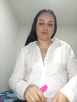 megan milf79 online show from 11, 4, 2026