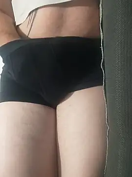 Snapshot of gui67675 chatting on 12, 10, 2025 gui67675 online show from 12, 10, 2025