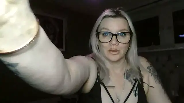 Curvy-Cleo online show from 14, 3, 2025