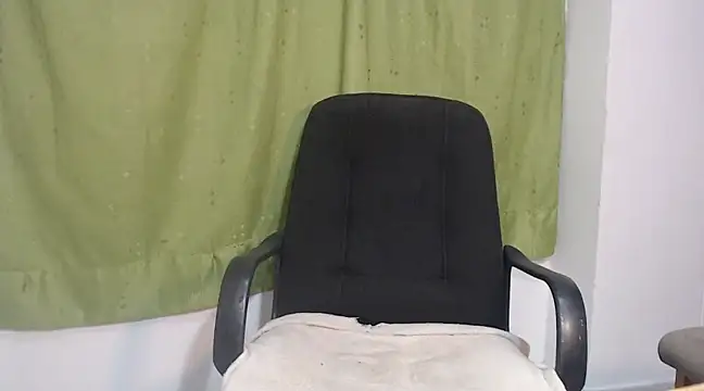 Snapshot of sexyvioletvalerious chatting on 21, 3, 2025 sexyvioletvalerious online show from 21, 3, 2025