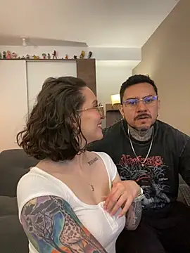 Snapshot of Te_para_2 chatting on 18, 9, 2025 Te para 2 online show from 18, 9, 2025