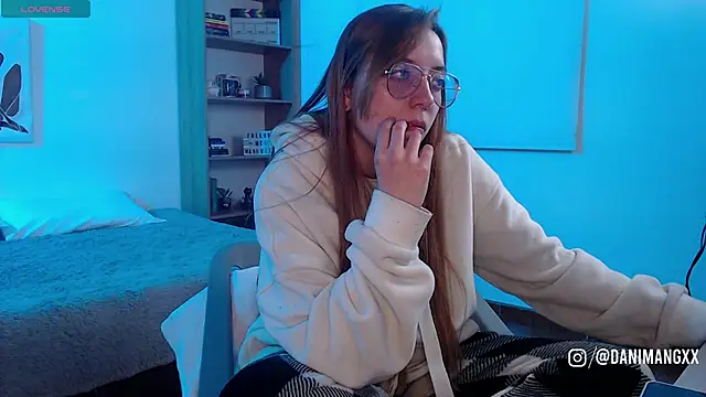 Soy mangx online show from 6, 10, 2025