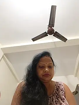 Snapshot of Arohi35 chatting on 17, 9, 2025 Arohi35 online show from 17, 9, 2025