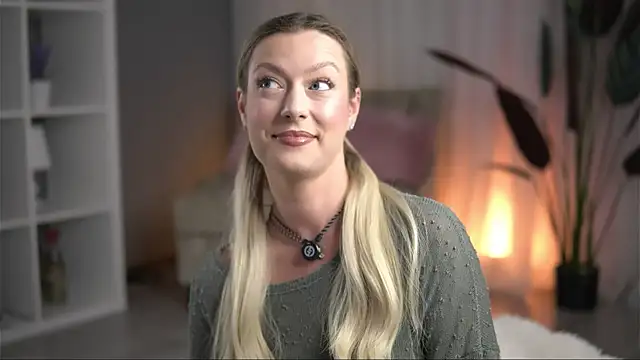 AnnastasiaMills online show from 13, 7, 2026