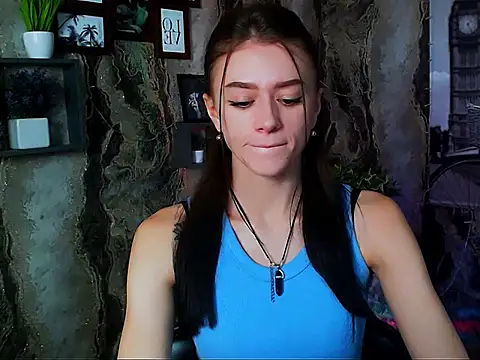 LanaTey online show from 3, 10, 2025