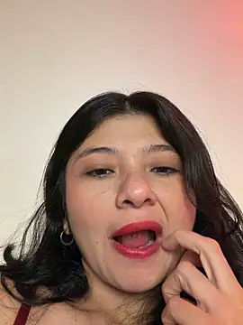 Snapshot of Guadalupe_Lopez chatting on 6, 5, 2026 Guadalupe Lopez online show from 6, 5, 2026