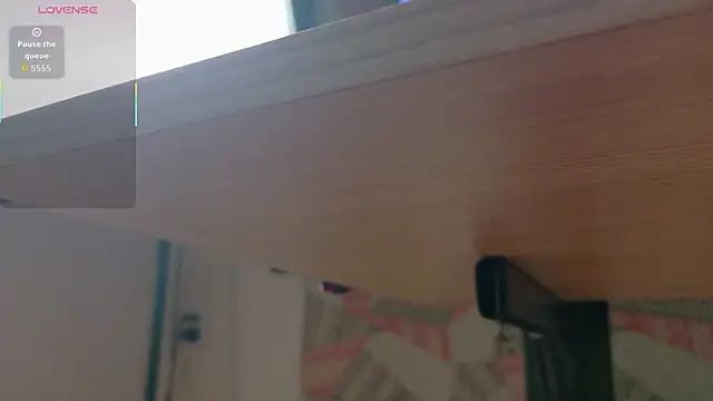 alice rous21 online show from 9, 9, 2025