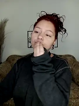 Snapshot of jenn_cg chatting on 18, 3, 2025 jenn cg online show from 18, 3, 2025