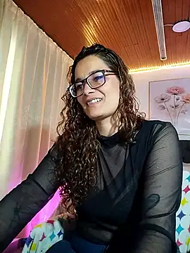 Snapshot of Rose_Thompson1 chatting on 30, 5, 2026 Rose Thompson1 online show from 30, 5, 2026
