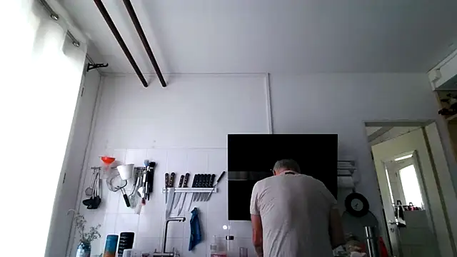 Snapshot of Berg_Boy chatting on 9, 5, 2026 Berg Boy online show from 9, 5, 2026