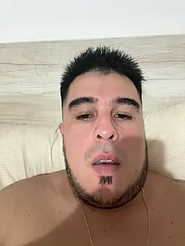 Snapshot of elninio_poya chatting on 25, 4, 2026 elninio poya online show from 25, 4, 2026