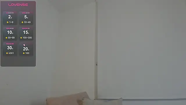 Snapshot of Ivelleee_ chatting on 15, 7, 2026 Ivelleee online show from 15, 7, 2026