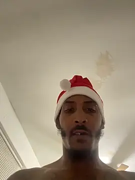 Snapshot of Foxdaguy chatting on 20, 12, 2025 Foxdaguy online show from 20, 12, 2025