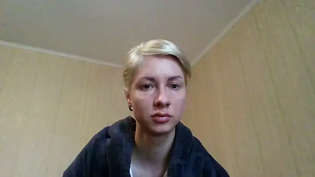 Snapshot of _Black-Panther_ chatting on 10, 6, 2026 Black-Panther online show from 10, 6, 2026