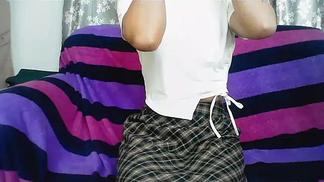 LAYLA 600 online show from 13, 11, 2025