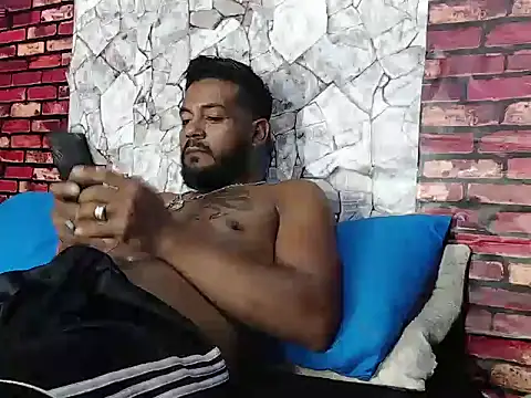 Snapshot of BladeFoxxx1 chatting on 20, 4, 2026 BladeFoxxx1 online show from 20, 4, 2026